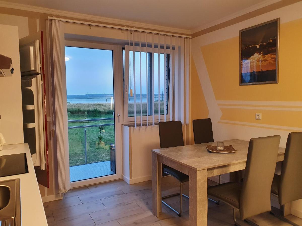 Lucys Haus 2 "Am Peeneblick" Peenemunde Buitenkant foto